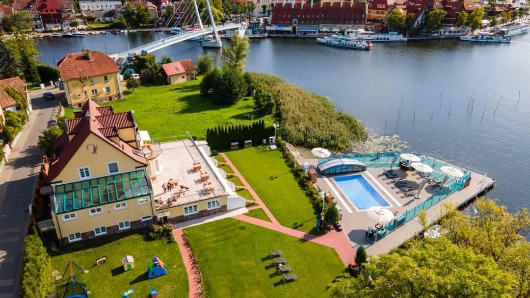 Villa Le Lux Mikolajki Bagian luar foto
