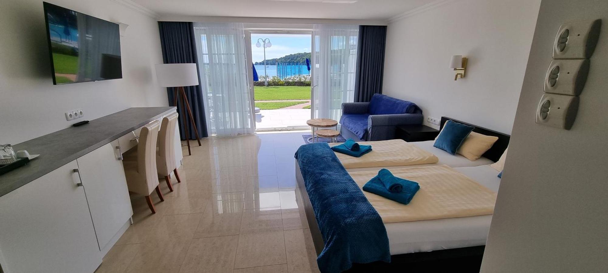 Villa Le Lux Mikolajki Bagian luar foto